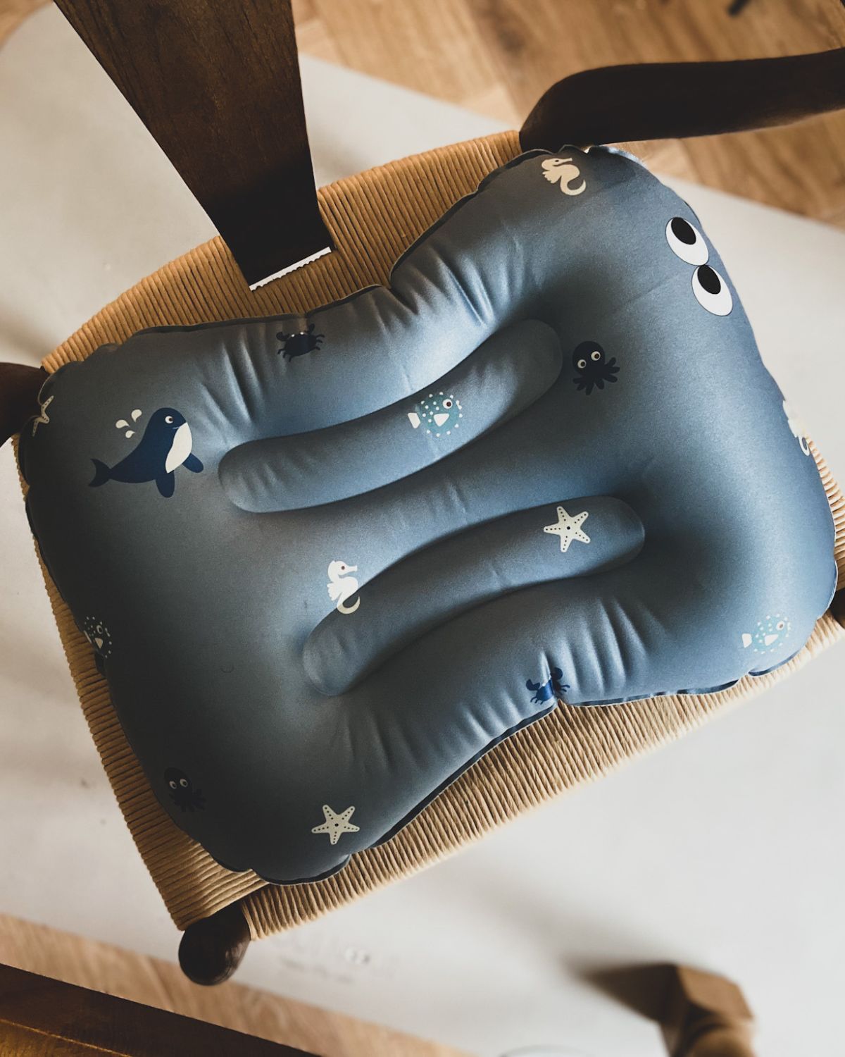 Φουσκωτό μαξιλάρι καθίσματος blue